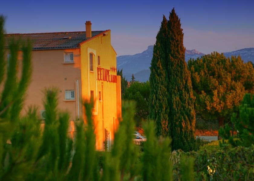 Provence-Alpes-Côte d'Azur Bouc-Bel-Air Front of property