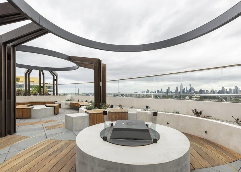 Victoria South Yarra Exterior Detail