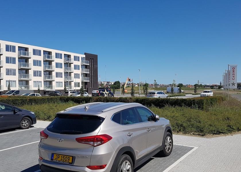 Flemish Region Middelkerke Parking