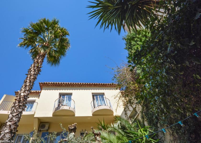 Var Sainte-Maxime Facade