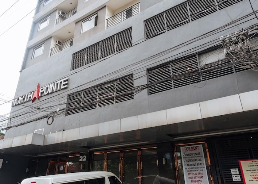  Quezon City Exterior detail