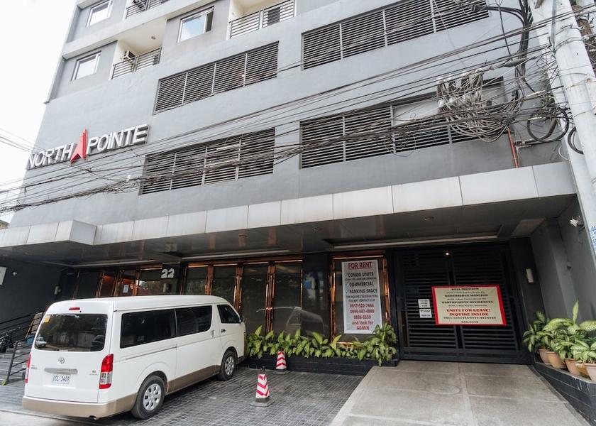  Quezon City Exterior detail
