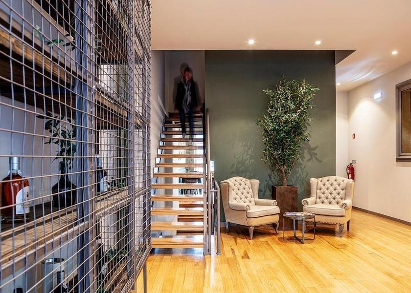 Norte Porto Interior Entrance