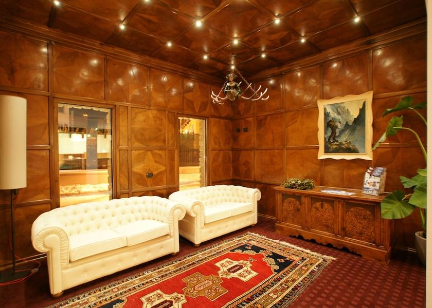 Trentino-Alto Adige Moena Lobby