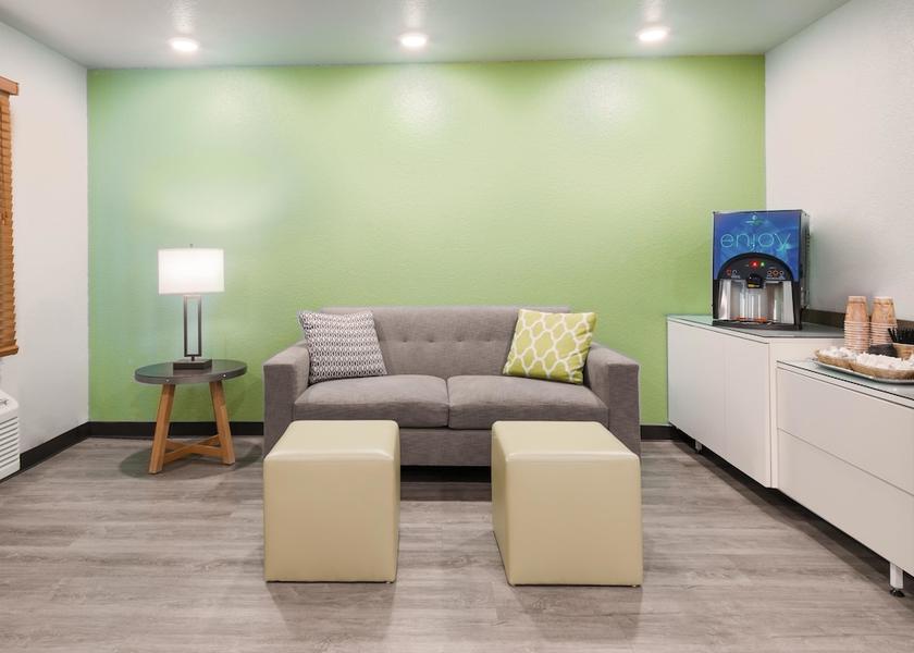 Tennessee Chattanooga Lobby sitting area