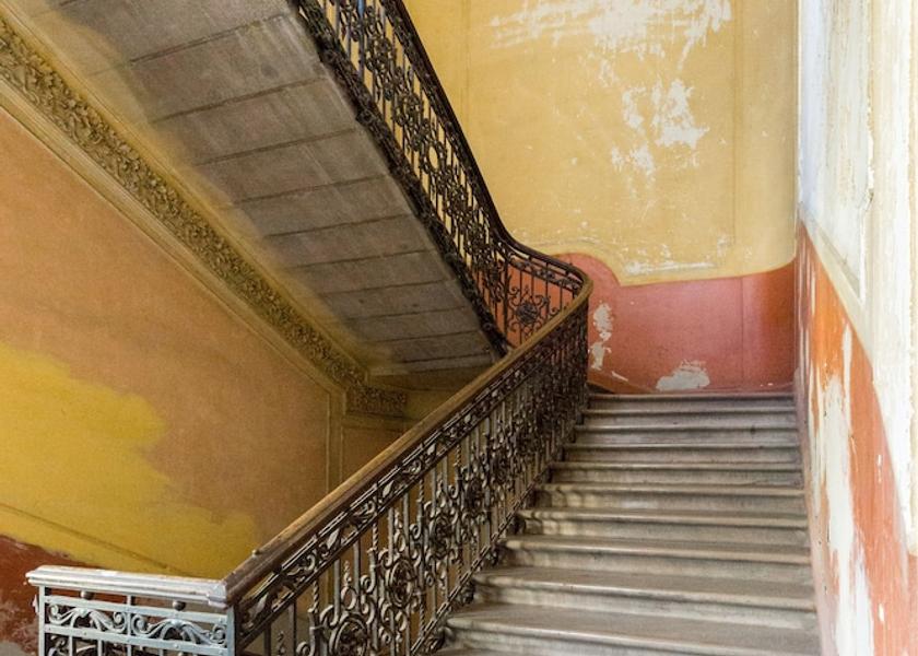  Budapest Interior Entrance