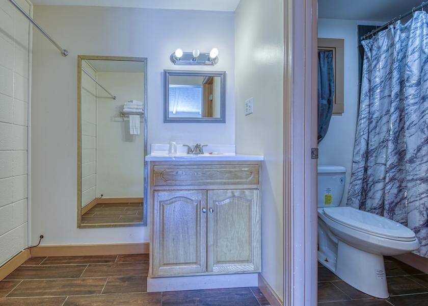 New York Oneida Room