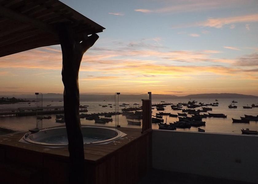 Ica (region) Paracas Balcony