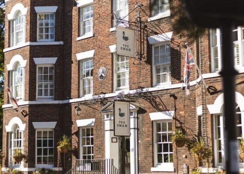 England Tarporley Facade