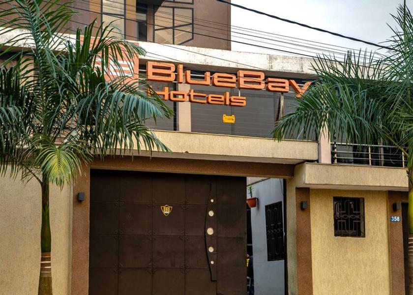Abidjan Abidjan Property entrance