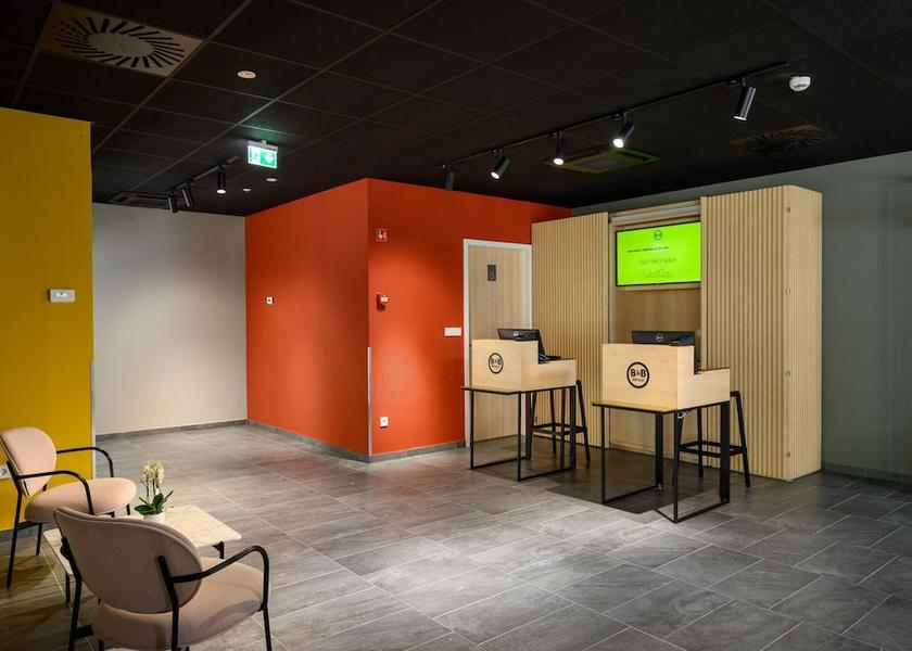  Maribor Lobby