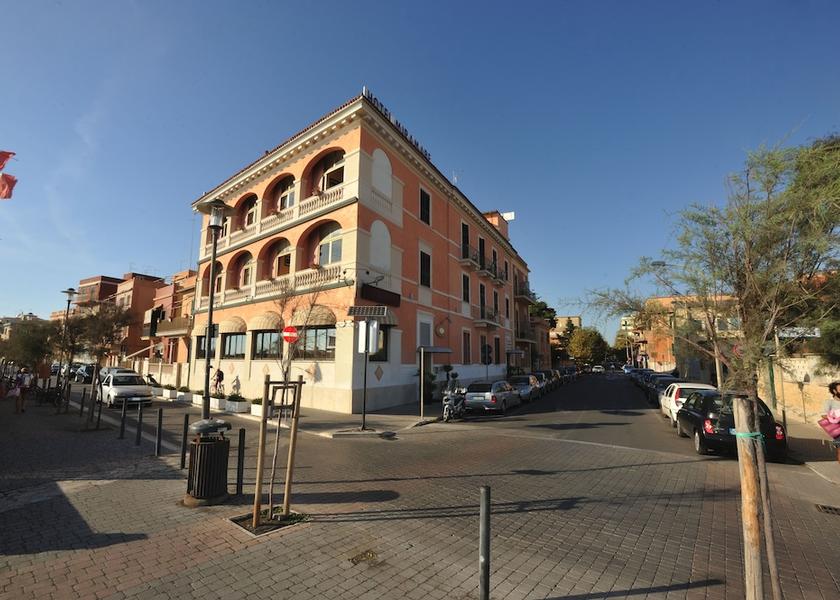 Lazio Ladispoli Facade