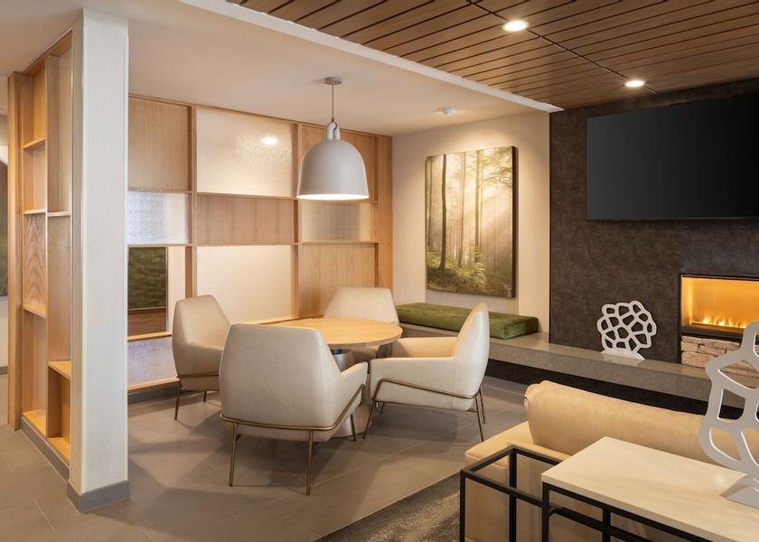 California Fresno Lobby