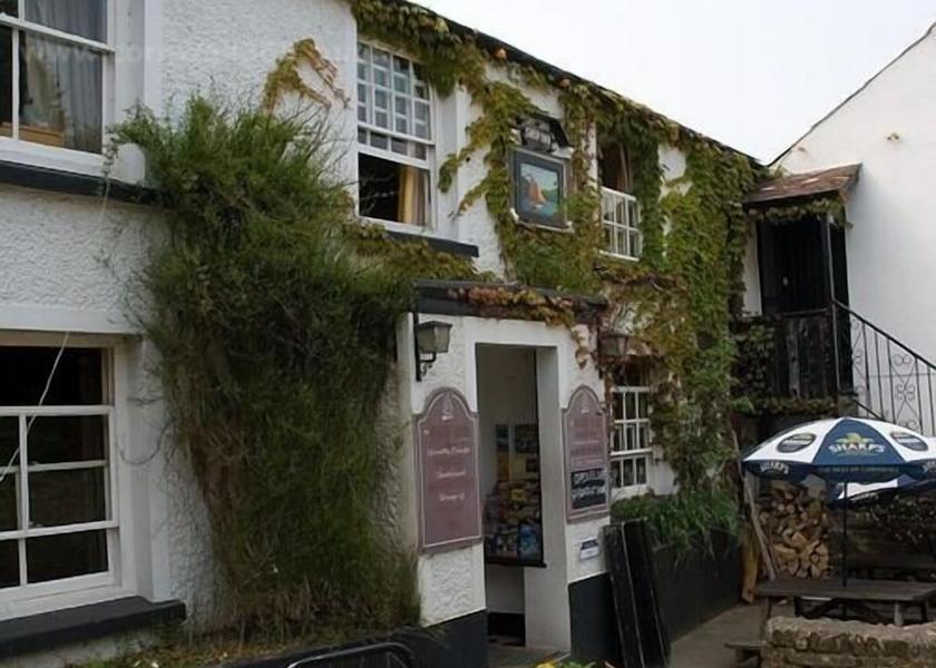 England Lostwithiel Exterior Detail