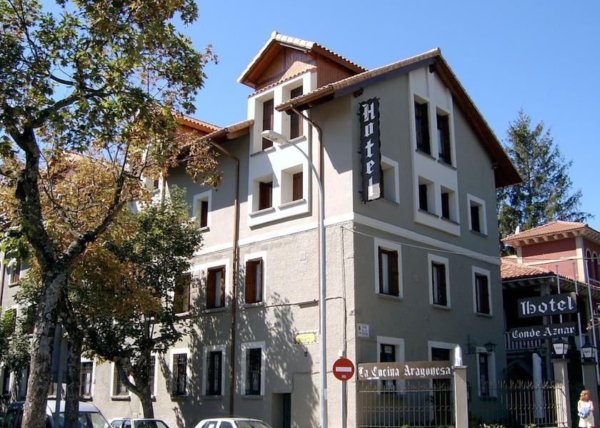 Aragon Jaca Facade