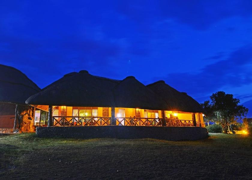  Kasese Restaurant