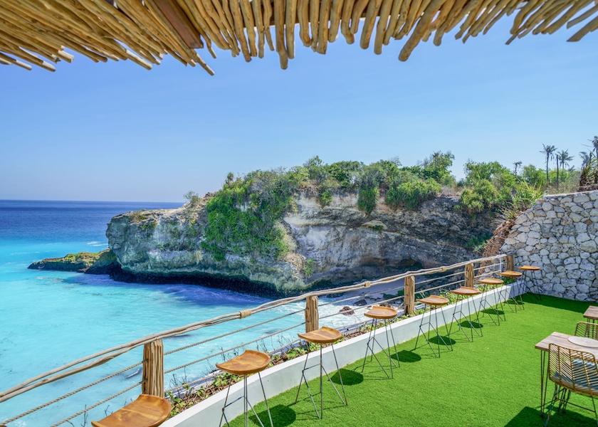 Bali Ceningan Island Restaurant