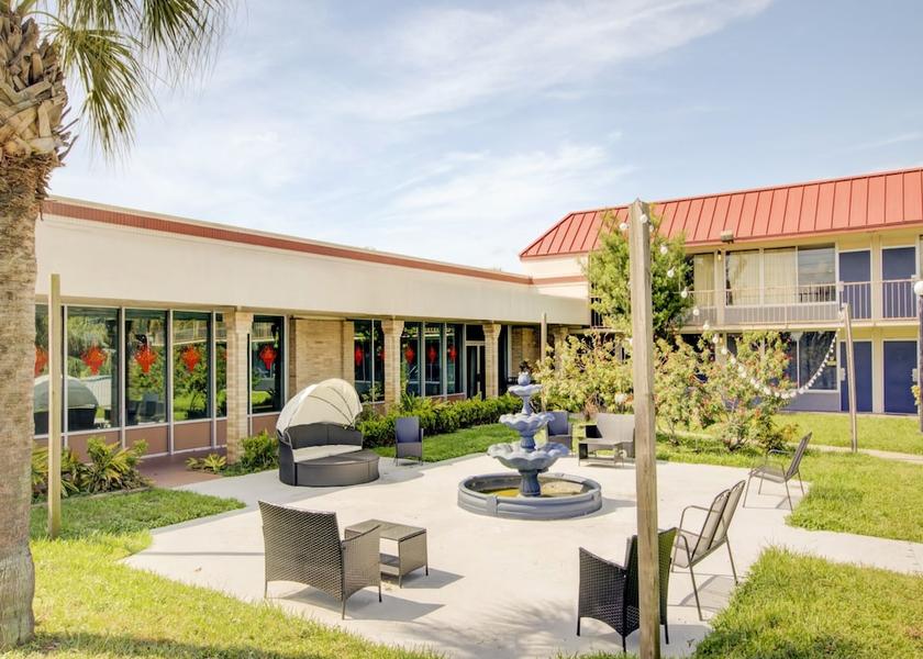 Florida Dundee Terrace/patio