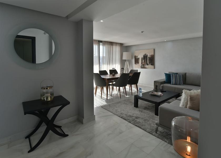  Casablanca Room