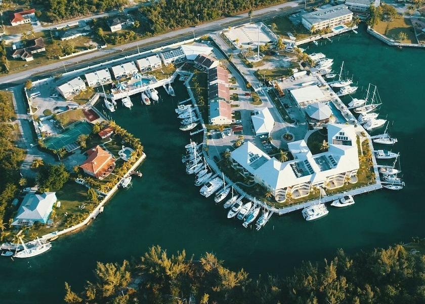 West Grand Bahama Freeport Exterior Detail