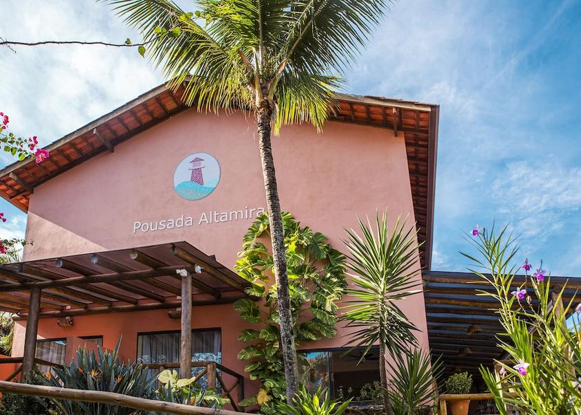 São Paulo State Ilhabela Exterior Detail
