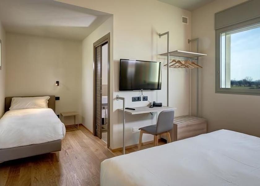 Emilia-Romagna Fidenza Room