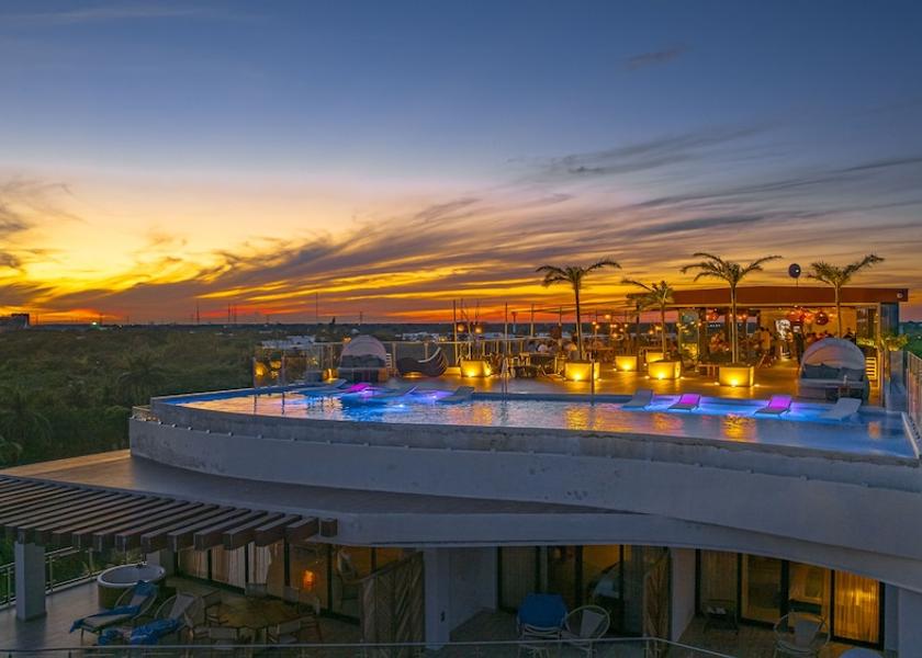 Quintana Roo Playa del Carmen Pool