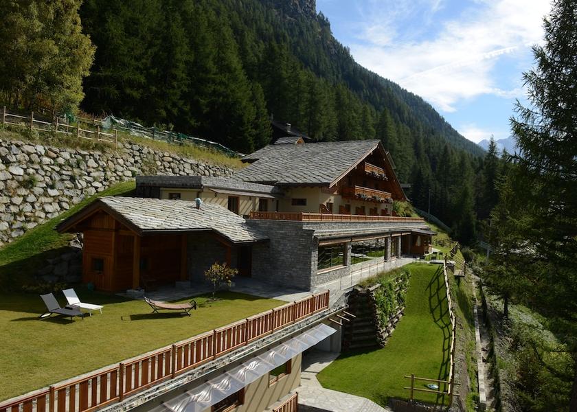 Valle d'Aosta Cogne Exterior Detail
