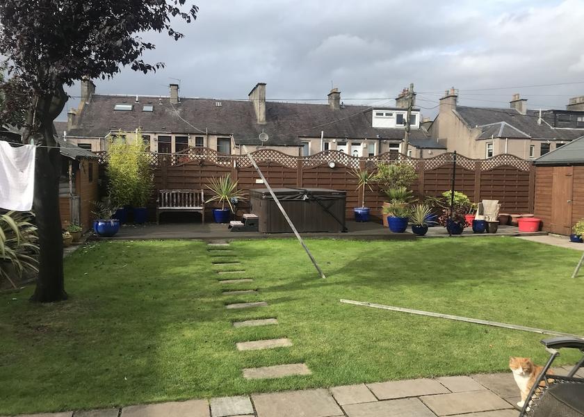 Scotland Leven Garden