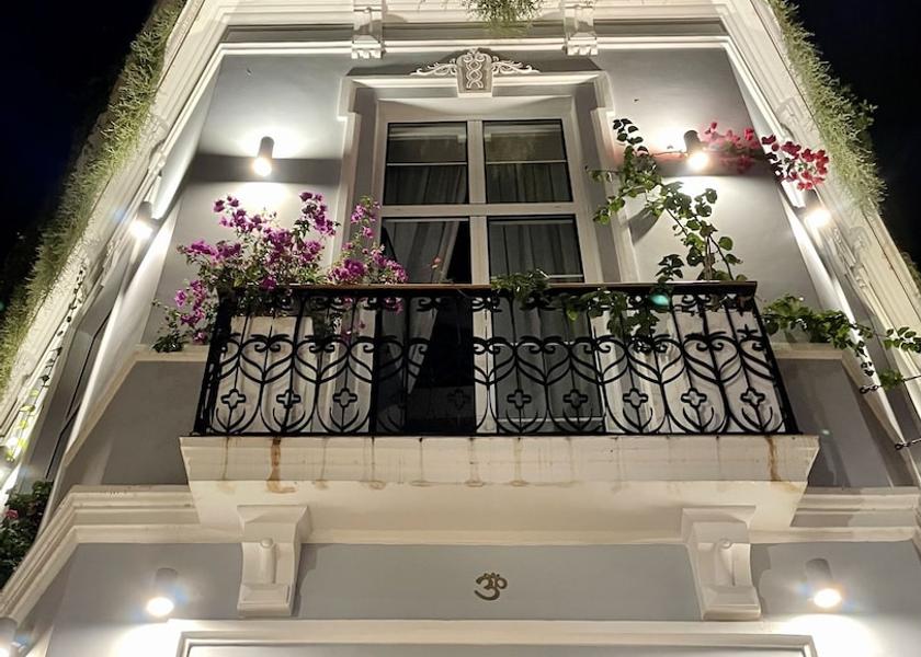 Canary Islands Santa Cruz de Tenerife Front of property