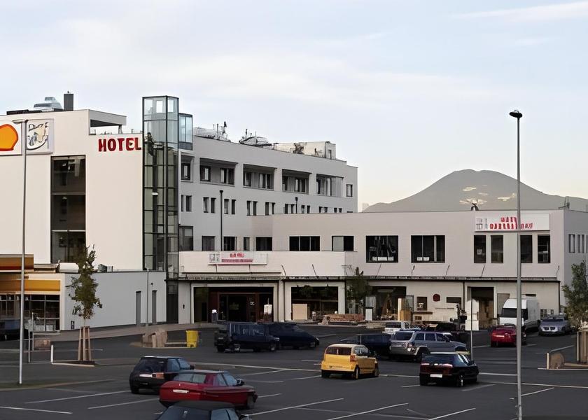 Salzburg State Wals-Siezenheim Hotel Exterior