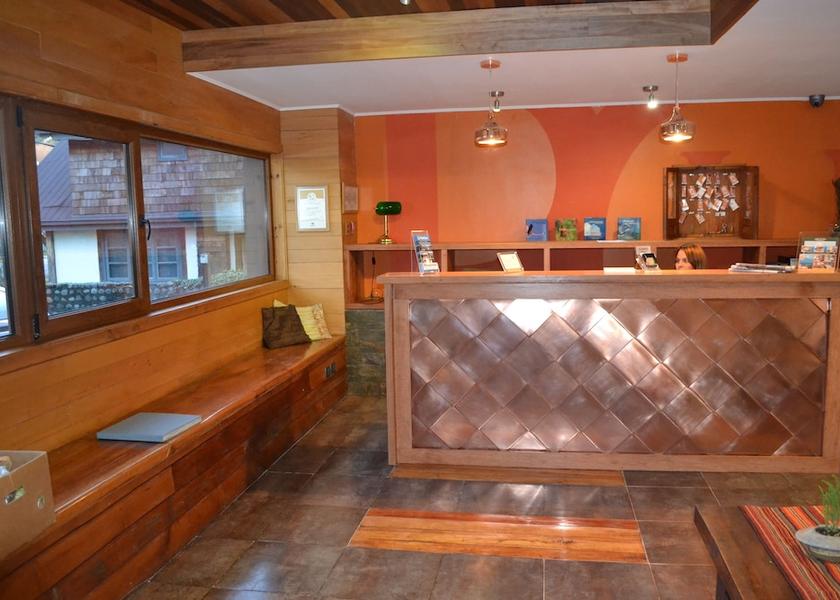 Los Lagos (region) Puerto Varas Reception