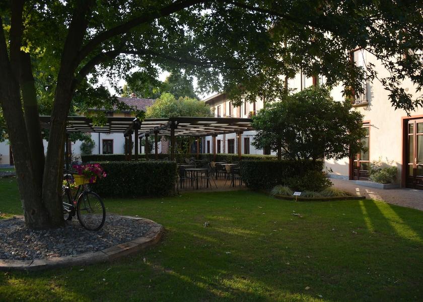 Piedmont San Francesco al Campo Exterior Detail