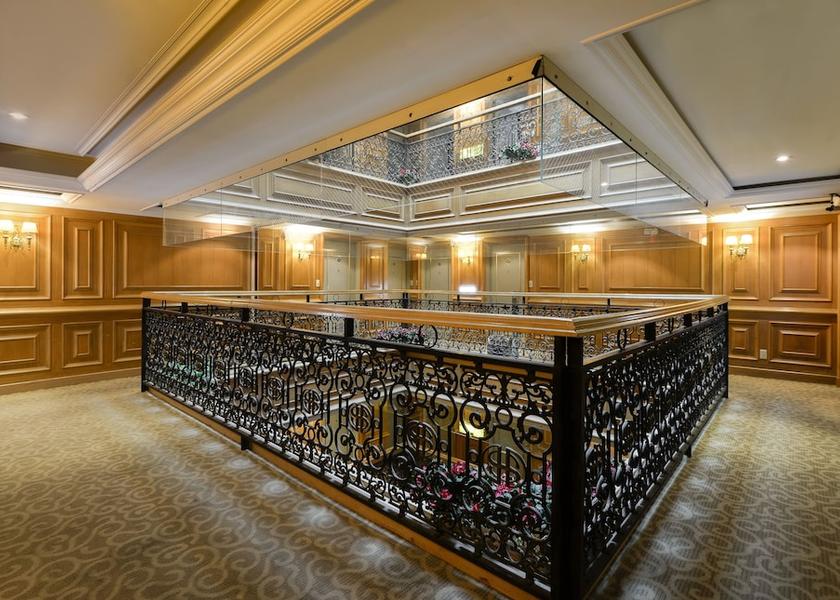  Taichung Interior