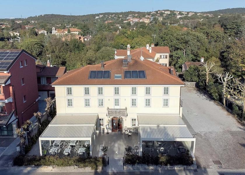 Friuli-Venezia Giulia Duino-Aurisina Primary image