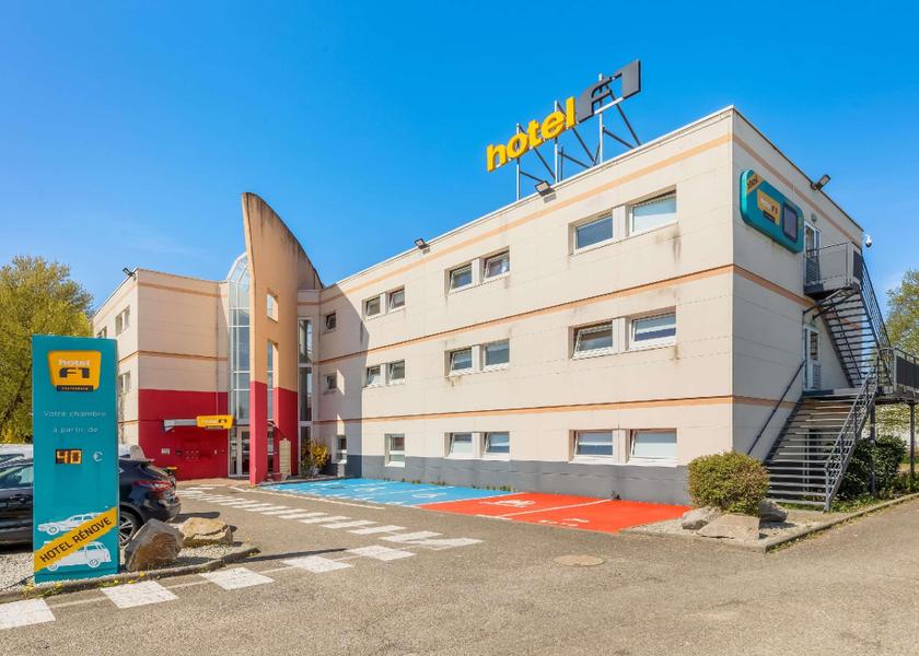 Grand Est Ostwald exterior view