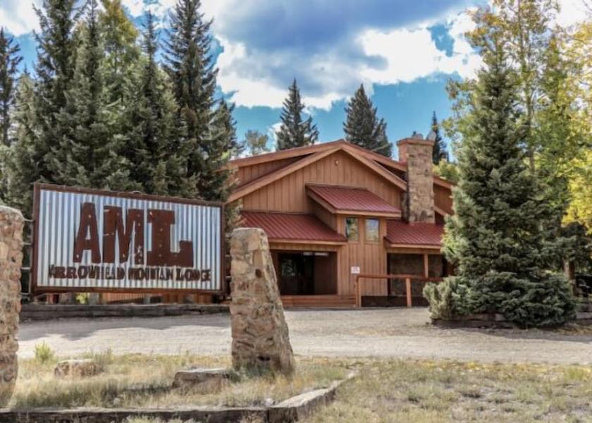 New Mexico Cimarron Facade