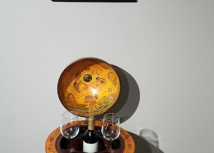 Kentucky Elizabeth Interior Entrance