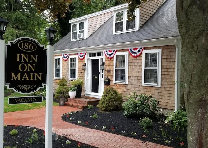 Massachusetts Yarmouth Port Facade