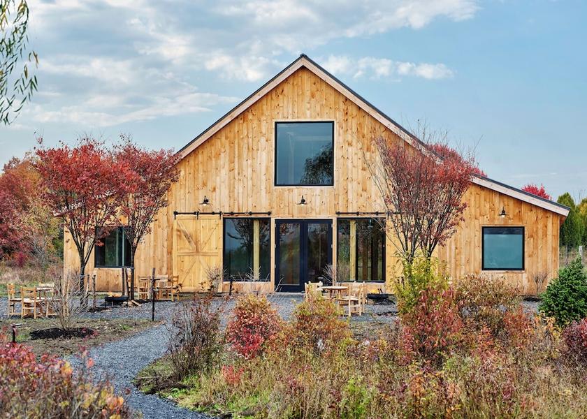 Montana Gardiner Exterior Detail