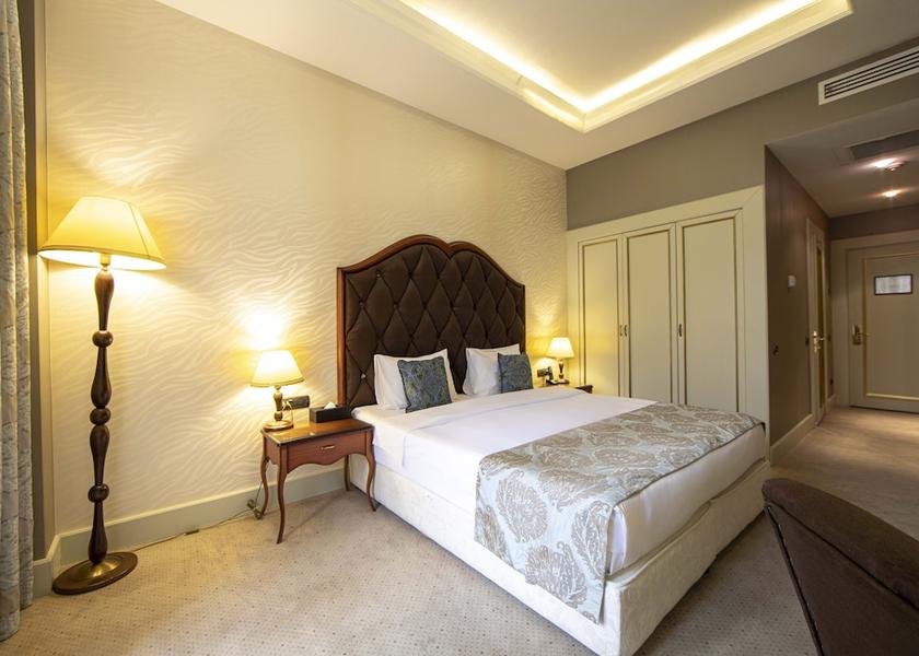  Baku Room