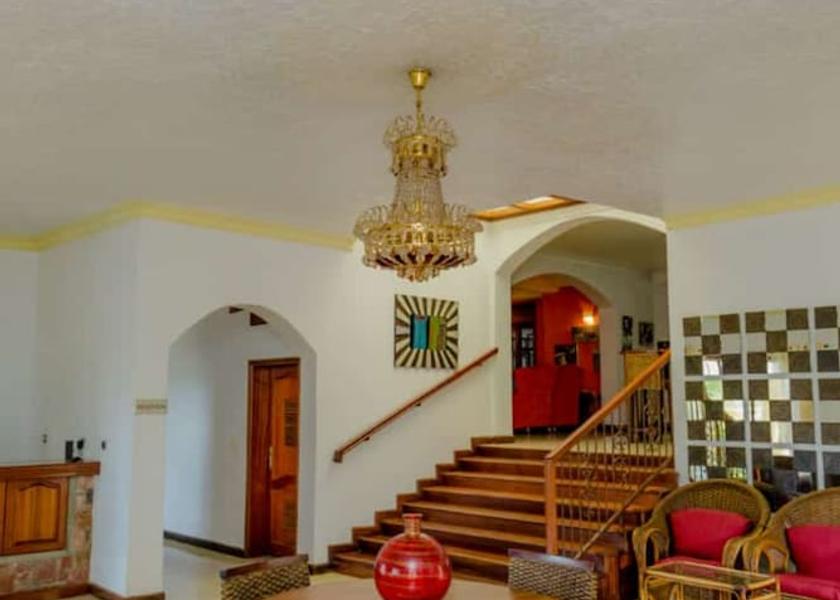 Kigali Living area