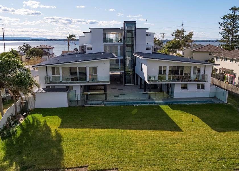 New South Wales Toukley Property Grounds
