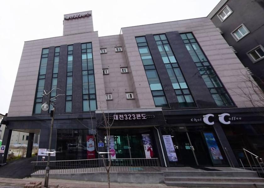South Chungcheong Boryeong Front of property