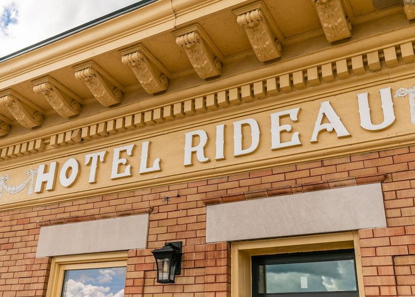 Ontario Smiths Falls Balcony