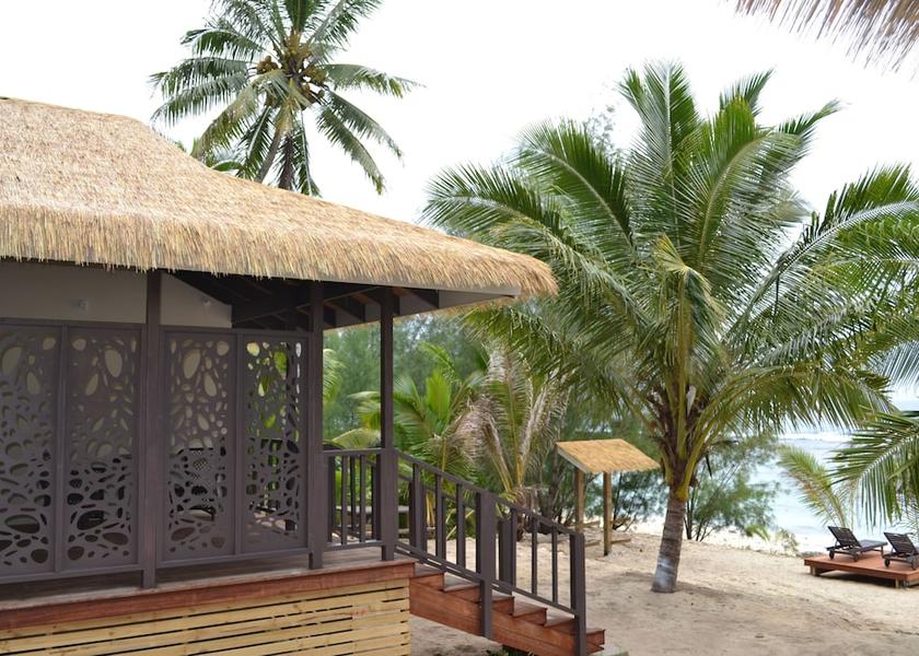  Rarotonga Exterior Detail