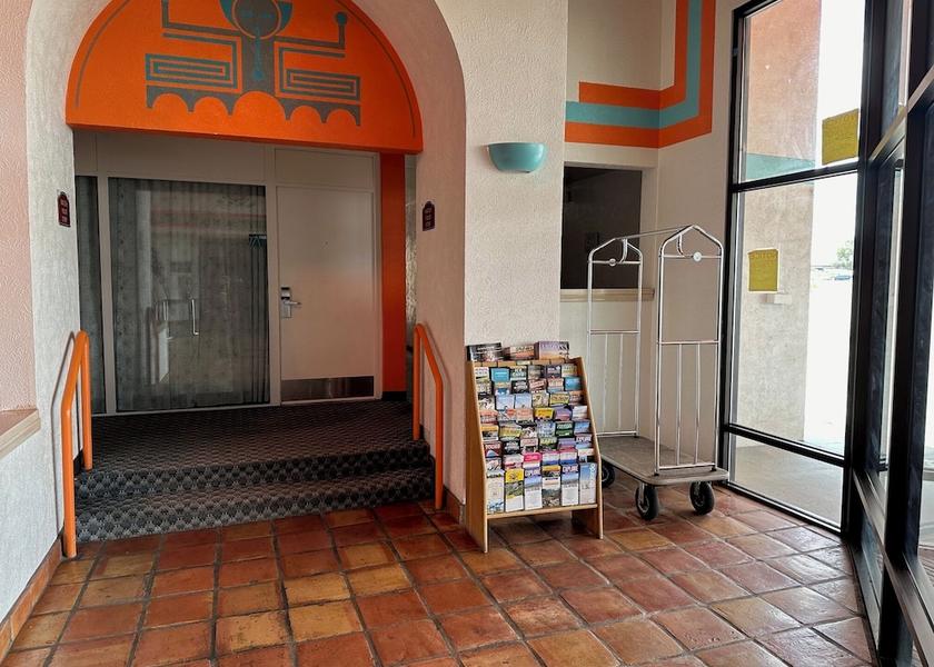 New Mexico Gallup Facade