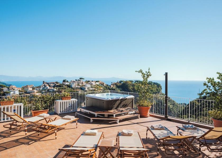Campania Scala Rooftop terrace