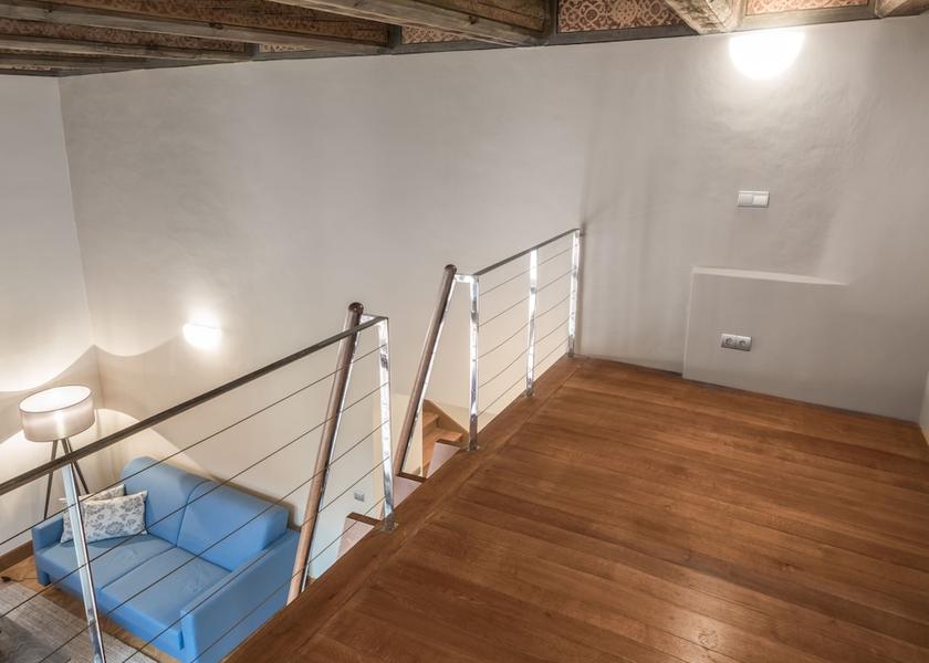 Prague (region) Prague Room