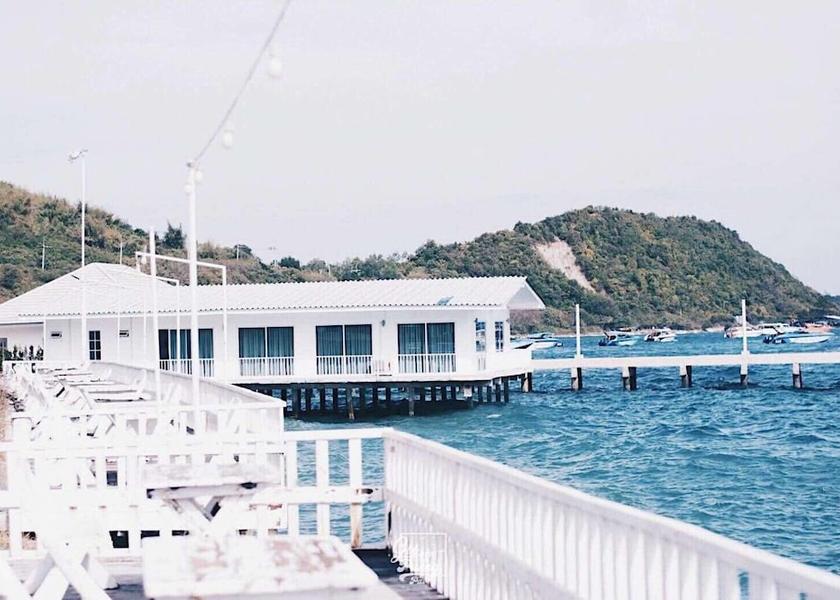 Chonburi Koh Lan Terrace